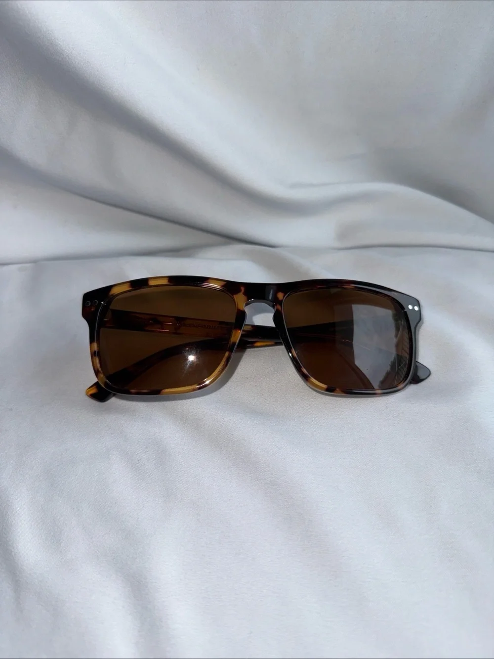 MVMT Tortoise Shell Square Sunglasses - Brown Lenses